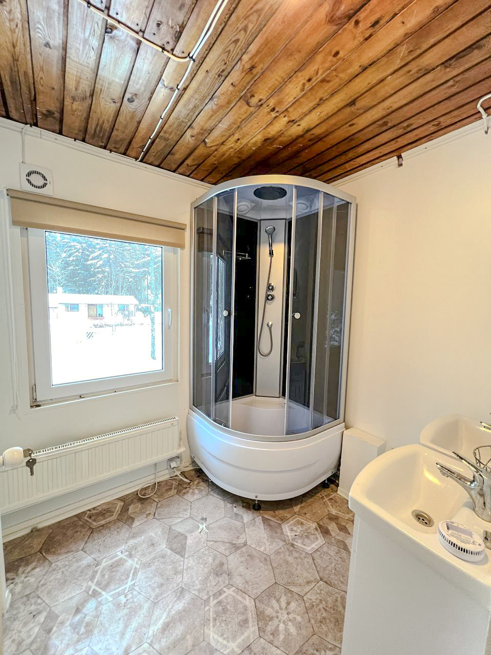 large guest house laulu 12, kiisa large guest house laulu 12, kiisa